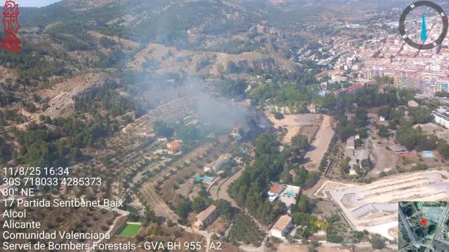 11/08/2025 Incendio en Alcoi.
Emergencias establece la Situación 0 del Plan Especial Frente al Riesgo de Incendios Forestales de la Comunitat Valenciana
SOCIEDAD 
GVA