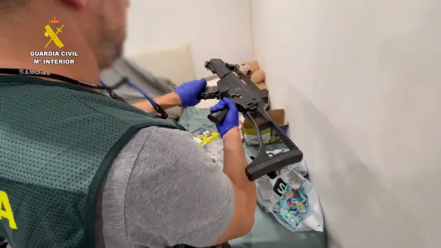 Los atracadores atracaban supermercados con pasamontañas y armas