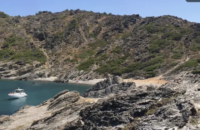 Cala Taballera, en la provincia de Girona (Cataluña, España)