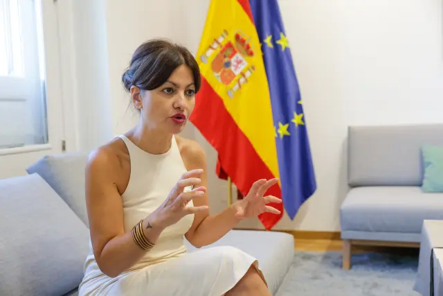Entrevista a la ministra de Juventud e Infancia, Sira Rego