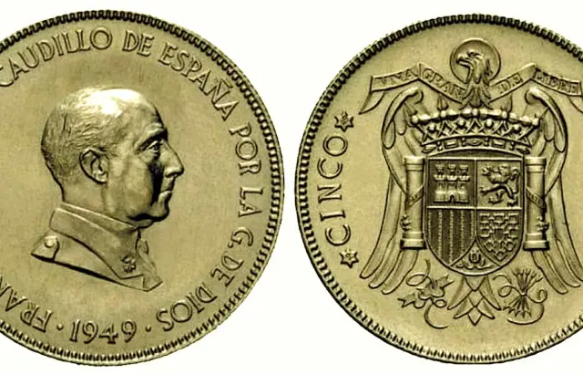 Monedas de Franco "caudillo de España por la Gracia de Dios" y no por el voto de los españoles. Abderramán III ponía lo mismo en sus monedas del Califato de Cordoba: "Príncipe de los creyentes por decreto de Alá"