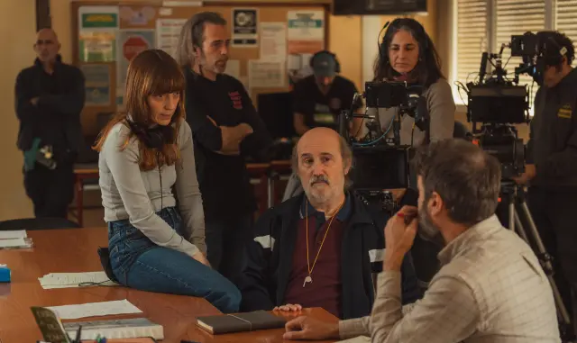 Elena Trapé y Javier Cámara en el rodaje de 'Yakarta'