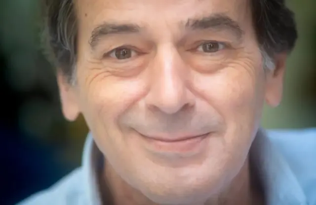 Retrato que el gran Bernardo Pérez hizo de Isaías Lafuente para El País.