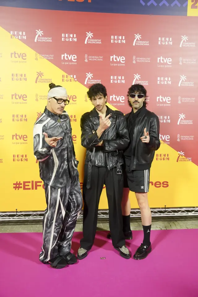 BENIDORM, ALICANTE COMUNIDAD VA, SPAIN - FEBRUARY 06: The band The Kinkis during the welcome to Benidorm Fest 2026, at the Benidorm Cultural Centre, on 7 February 2026, in Benidorm, Alicante, Comunidad Valenciana, Spain. This is the fifth edition of the festival in which two semi-finals will be held - on 10 and 12 February - before the final on 14 February 2026. (Photo By Roberto Plaza/Europa Press via Getty Images)