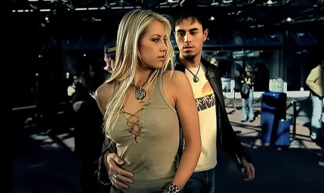 Fotograma del videoclip 'Escape' donde se conocieron Enrique Iglesias y Anna Kournikova
