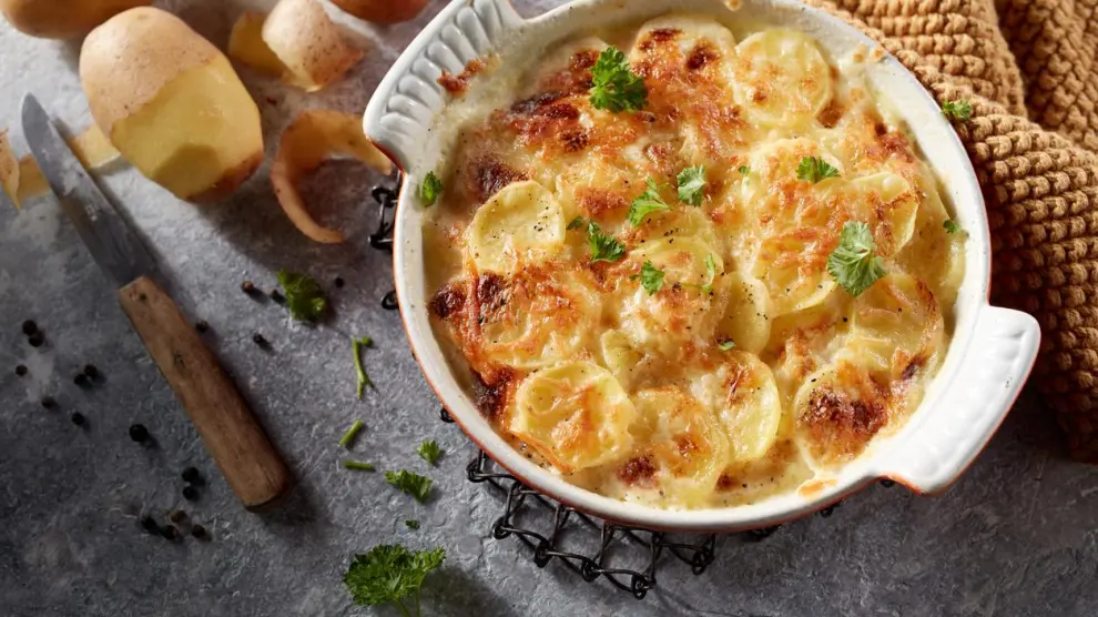 Cómo hacer gratén dauphinois en microondas: una receta de origen francés barata y con mucho queso