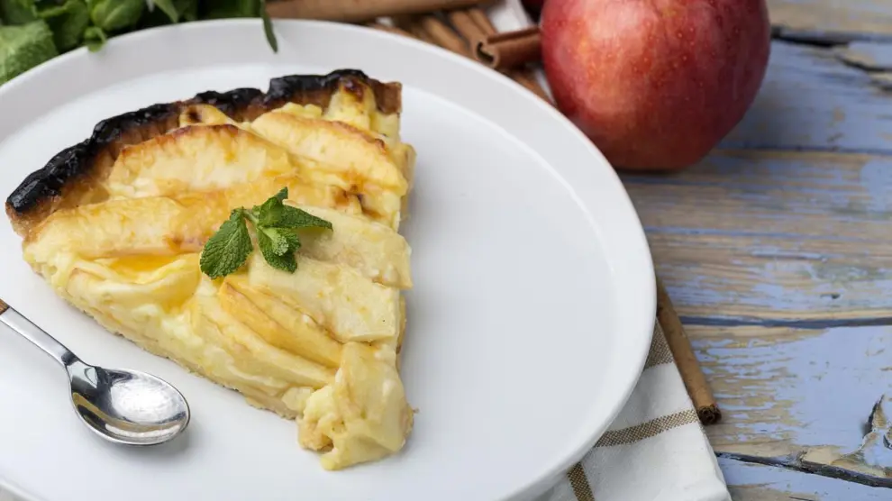 Hojaldre de manzana y crema pastelera: una receta clásica y barata