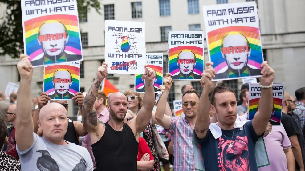 Rusia continúa su cruzada contra los gays y prohíbe el movimiento LGTB