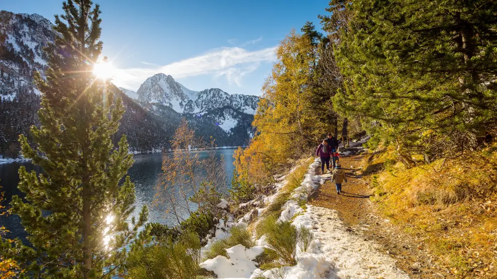 La histórica ruta de los nueve refugios que recorre parte del único Parque Nacional de Cataluña