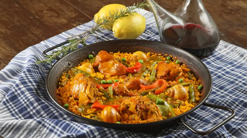 Arroz meloso con pollo a la sidra: una receta barata que nos conquista con su sabor