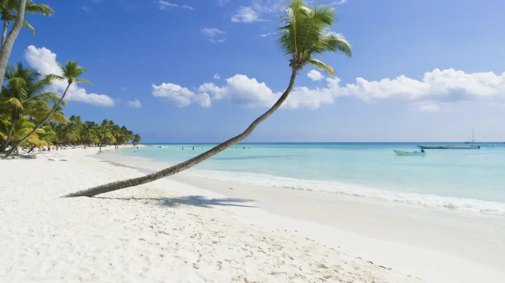Ni Punta Cana ni Santo Domingo: el lugar más paradisíaco de República Dominicana es una isla con playas idílicas