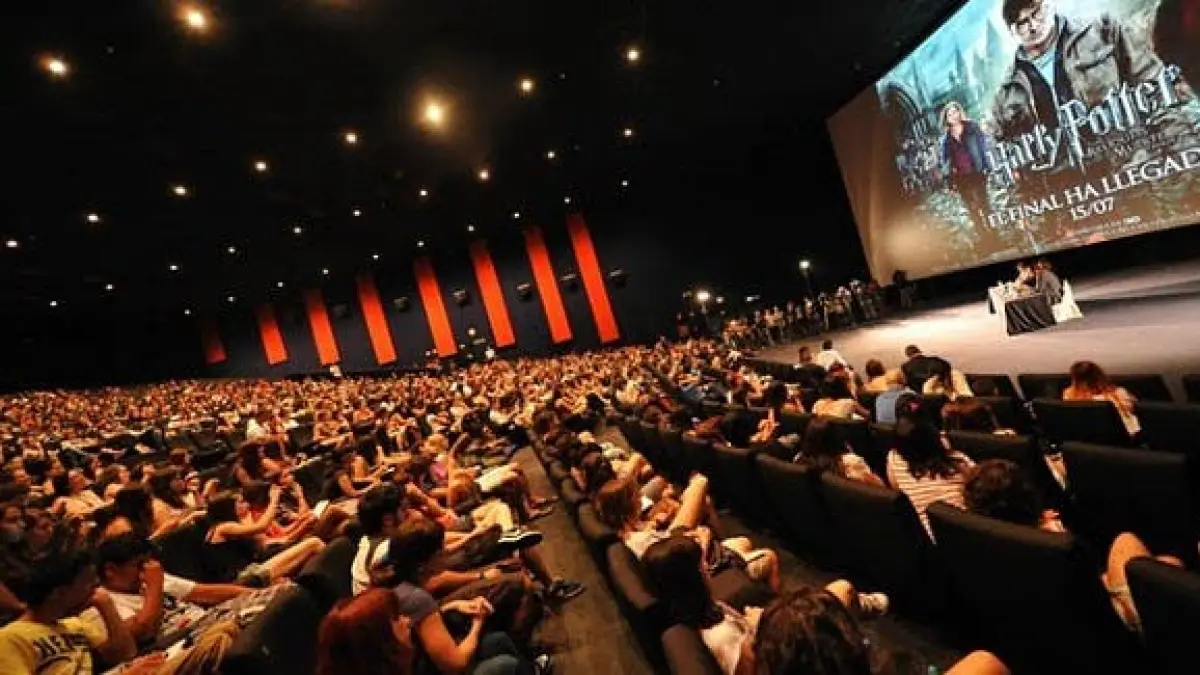 Kinepolis Valencia / Cartelera De Cine Kinepolis Valencia Paterna Kinepolis Valencia / Cartelera De Cine Kinepolis Valencia Paterna