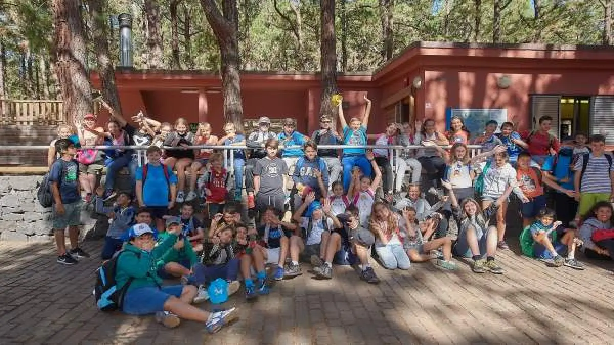 Unos 300 niños participan en los campamentos de verano del Cabildo de