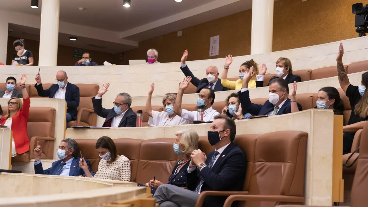 El Parlamento de Cantabria inicia el curso político el próximo lunes