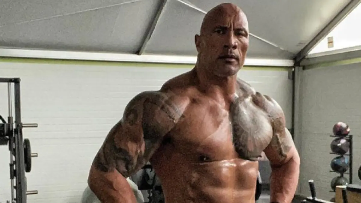 Dwayne Johnson se pone más cachas que nunca para 'Black Adam'