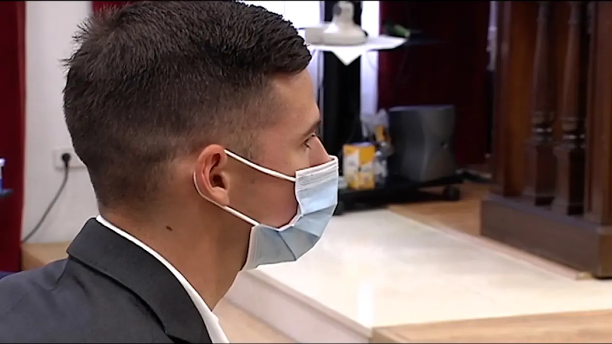 La Audiencia Provincial decidirá el jueves si Santi Mina entra en prisión «por el aumento del riesgo de fuga» tras su marcha a Arabia