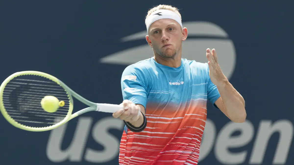 Davidovich cae ante Berrettini en un maratoniano partido a cinco sets