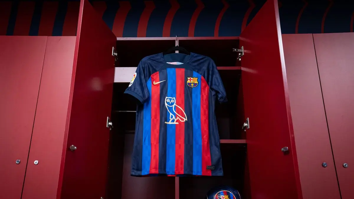 El Barça lucirá el emblema del cantante Drake en el Clásico