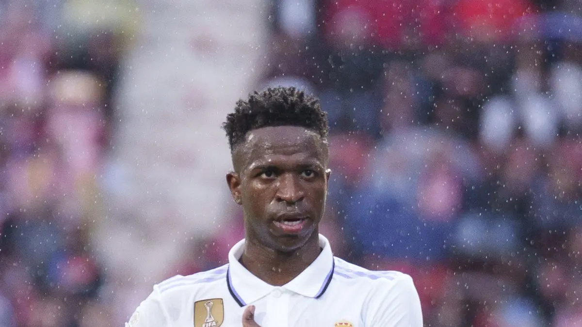 Vinícius contra la liga