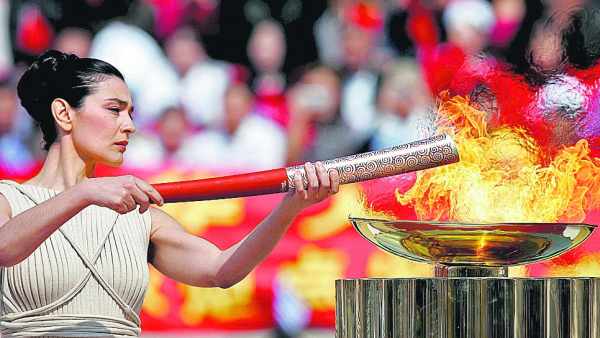 Encendido de la llama de Pekín 2008.