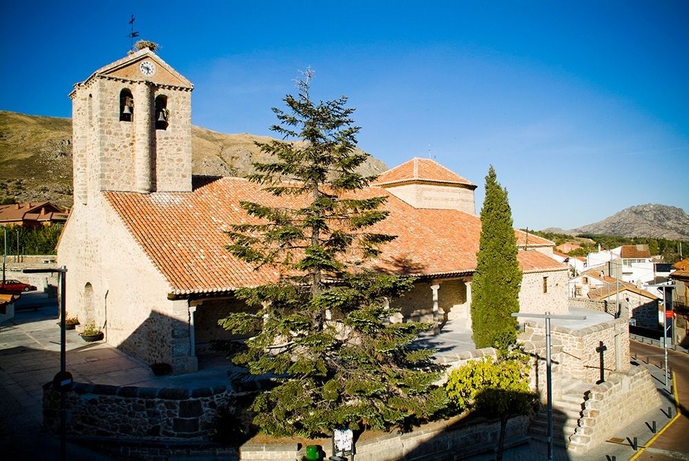 Iglesia de la Purísima Concepción AYUNTAMIENTO DE BUSTARVIEJO (Foto de ARCHIVO) 11/10/2022