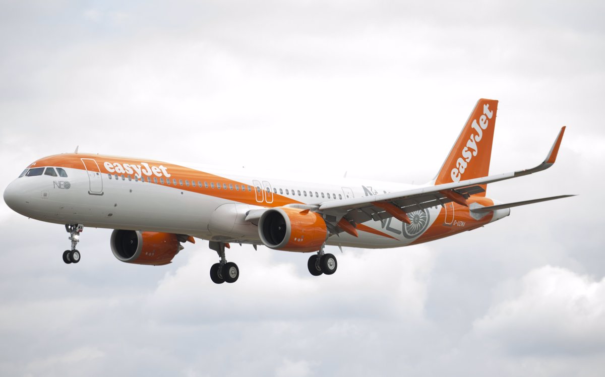 easyJet