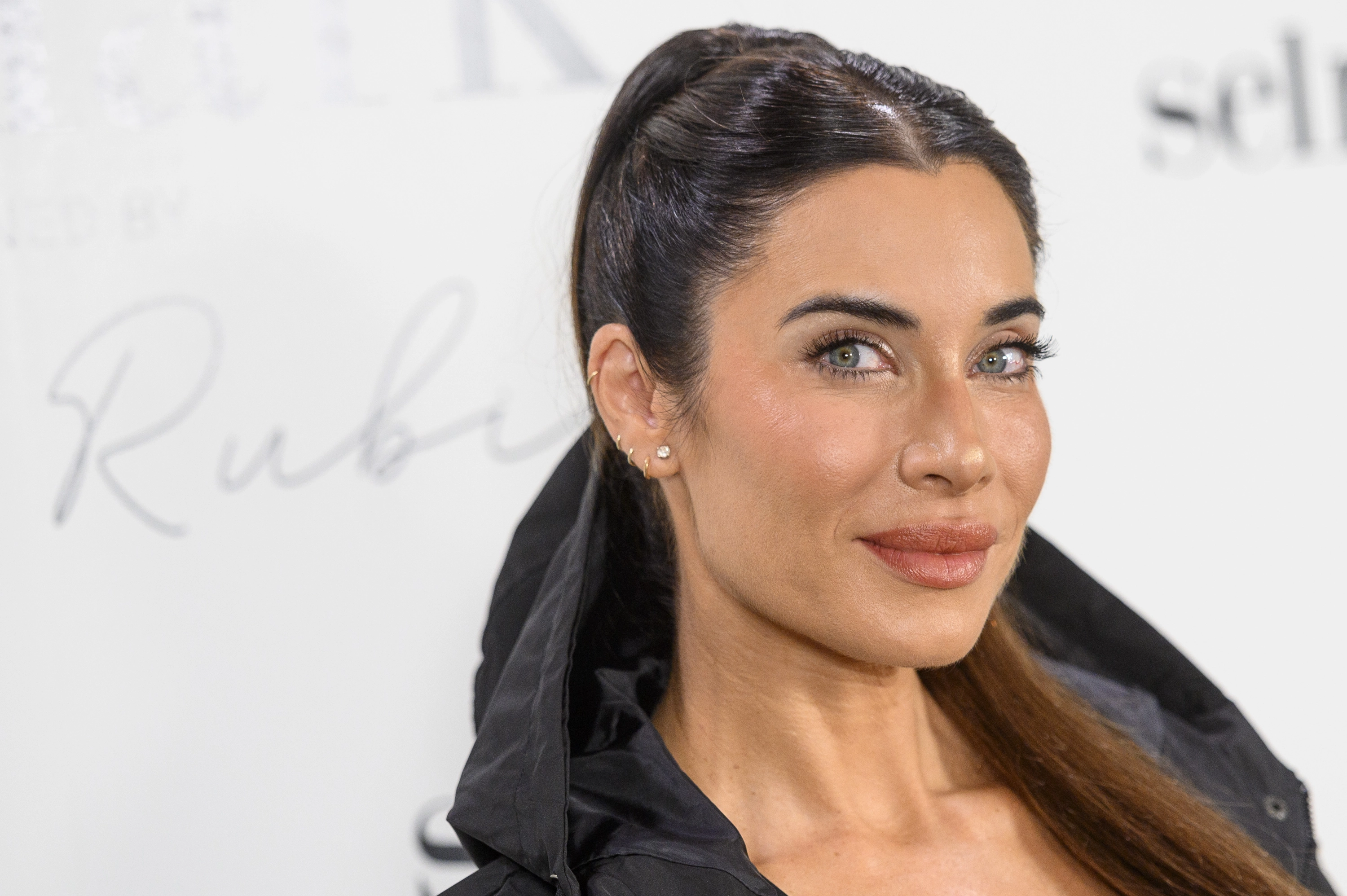 Pilar Rubio estrena un nuevo proyecto televisivo en mitad de los 