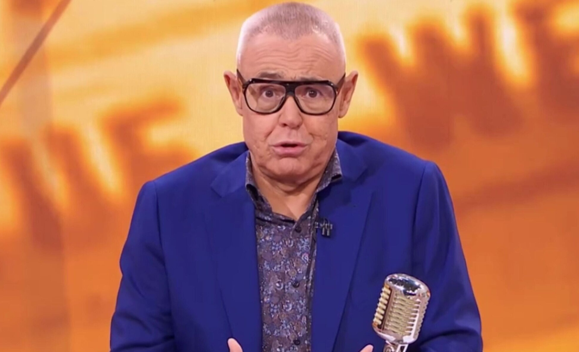 Apenas una semana y media entre septiembre y octubre duró en antena ‘La Plaza’ (2023), el programa de actualidad que Jordi González presentó en las tardes de La 1. Televisión Española decidió retirarlo por las bajas audiencias tras ver la luz solo ocho de las 70 emisiones previstas.