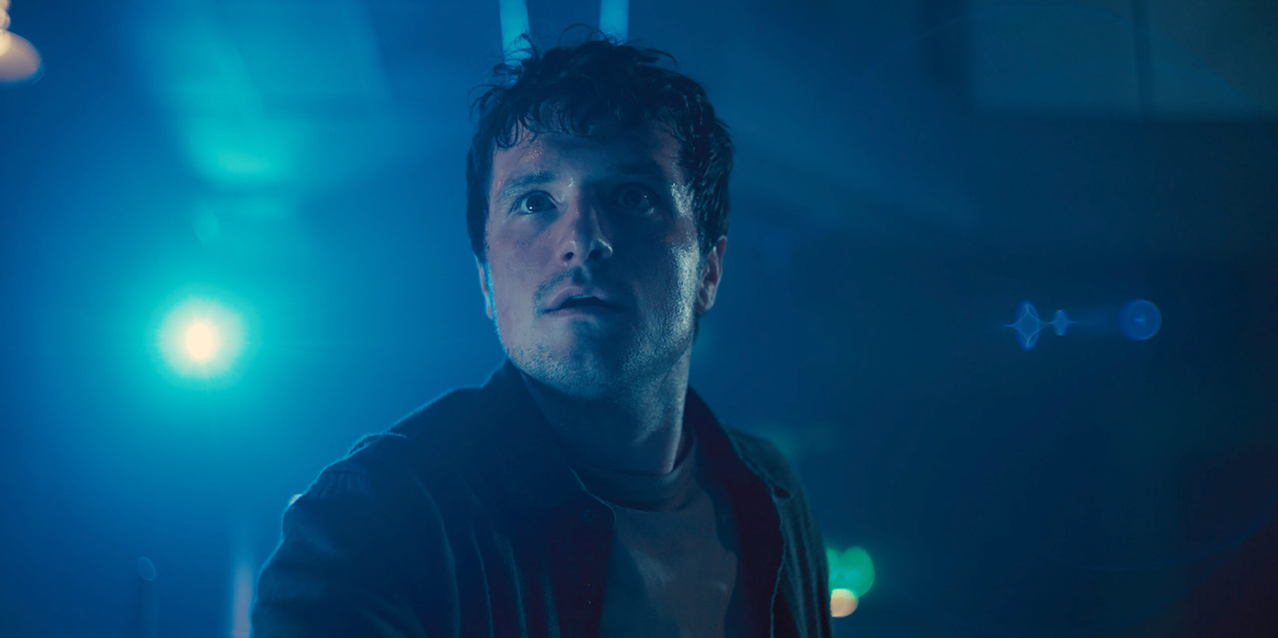 Josh Hutcherson again demonstrated his mastery of Spanish.