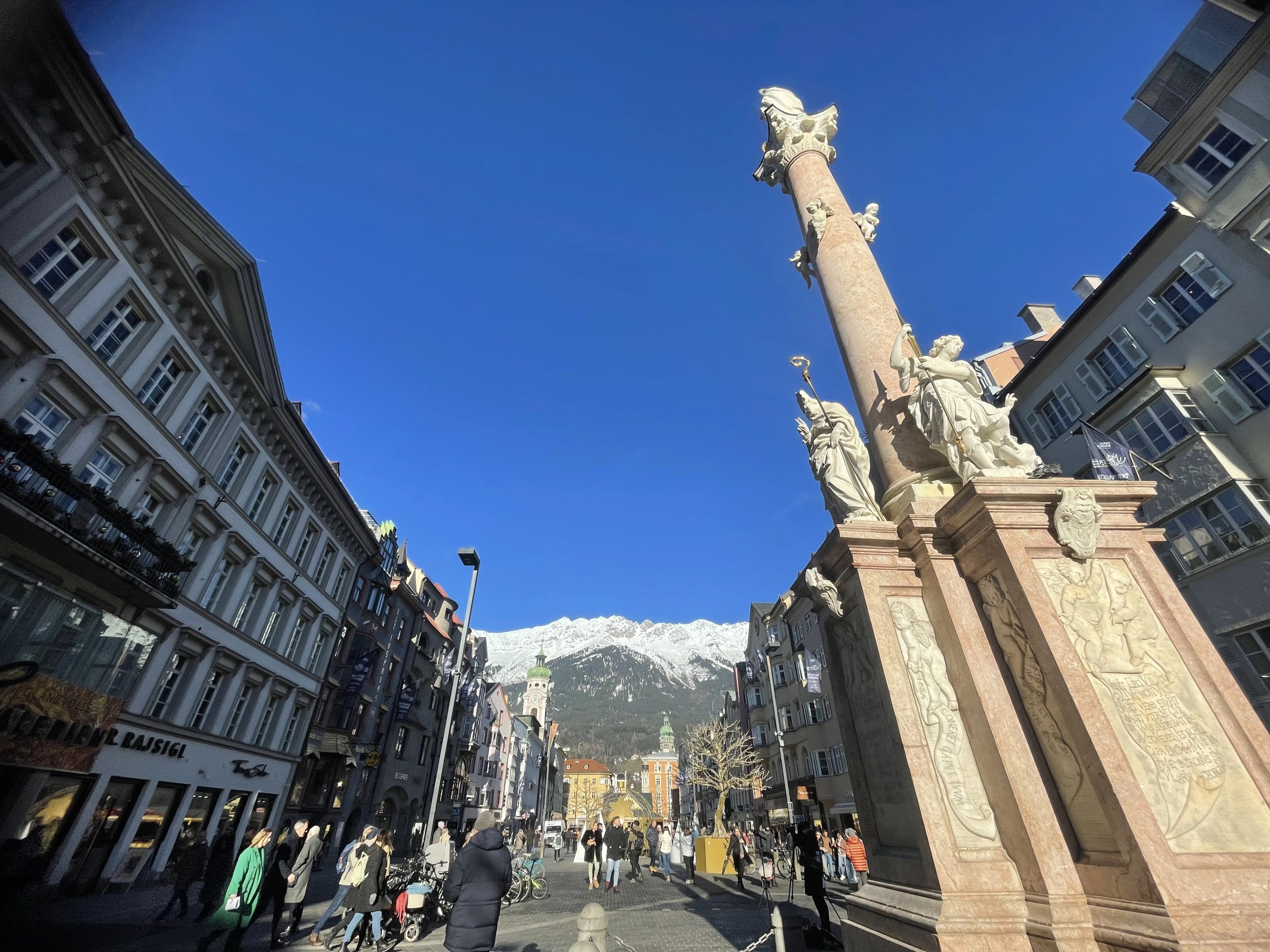 Boulevard María Teresa, principal calle comercial de Innsbruck.