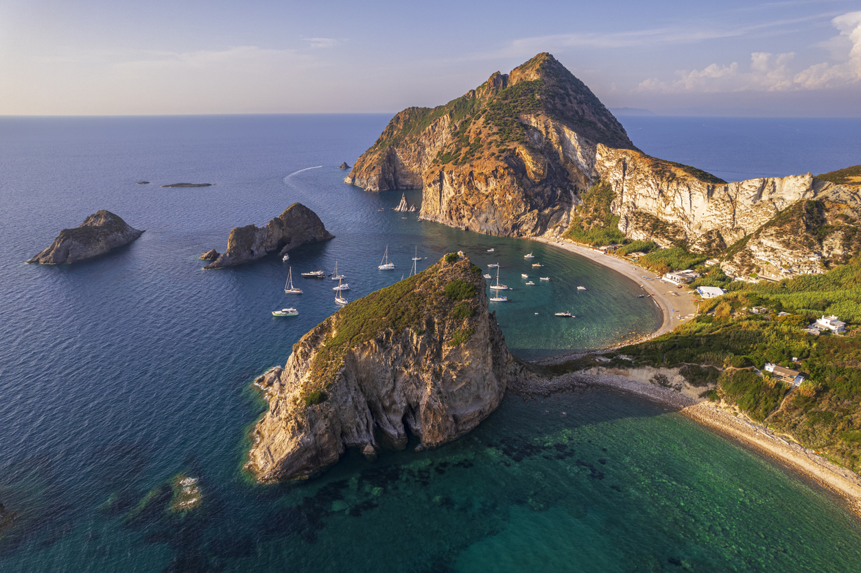 Palmarola, Islas Pontinas, Italia.