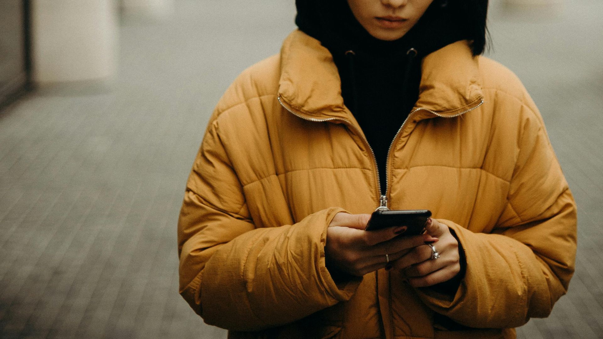 Se puede grabar en la vía pública, pero los problemas legales ocurren cuando se difunden esas imágenes.