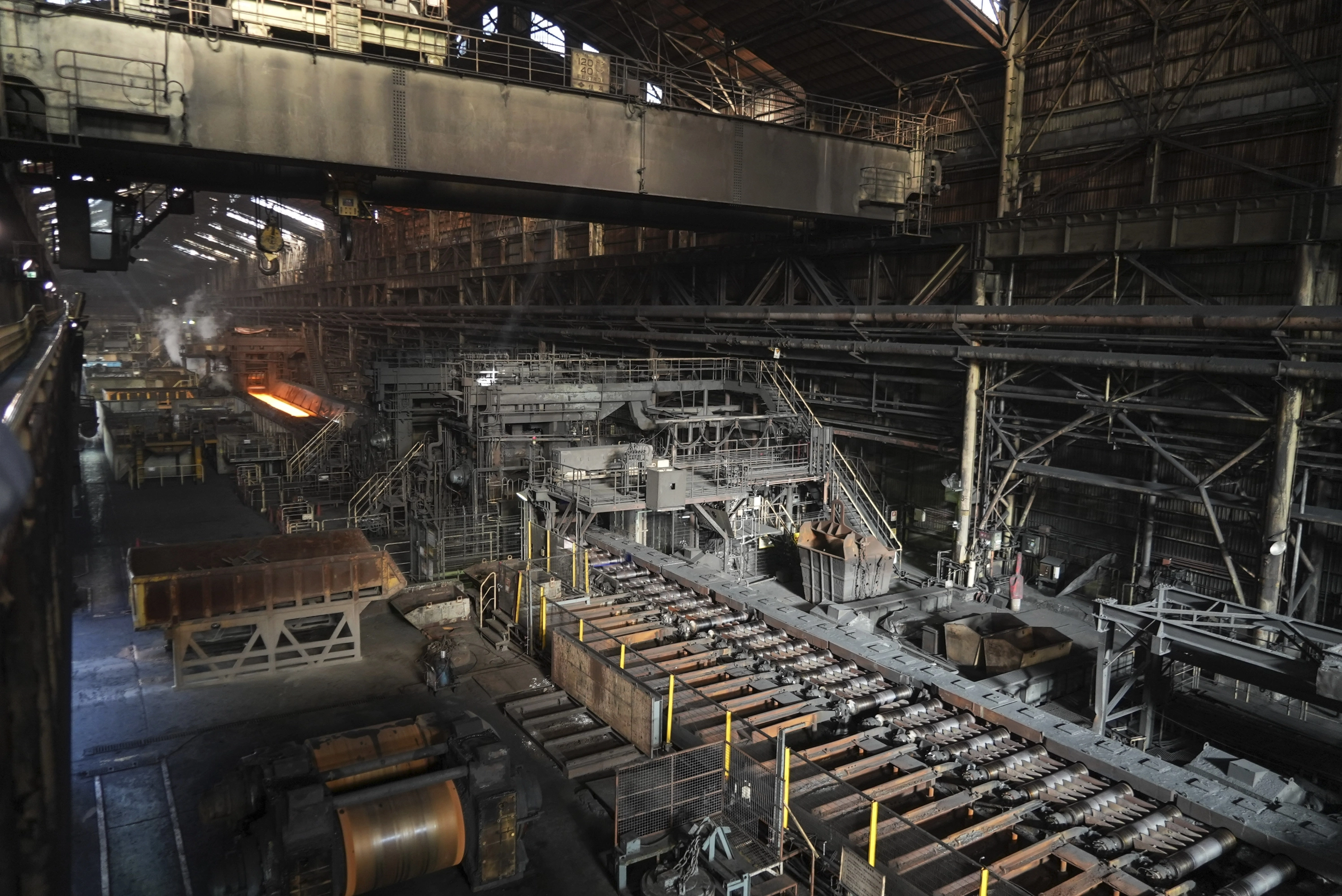 Un tren de laminación en caliente en la planta de Nippon Steel en Kashima, Japón, el viernes 6 de diciembre de 2024.