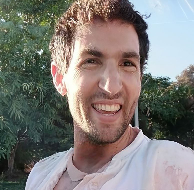 El rehén de Hamás Sagui Dekel-Chen en una imagen difundida en redes por el Foro de Familias de Rehenes y Desaparecidos.