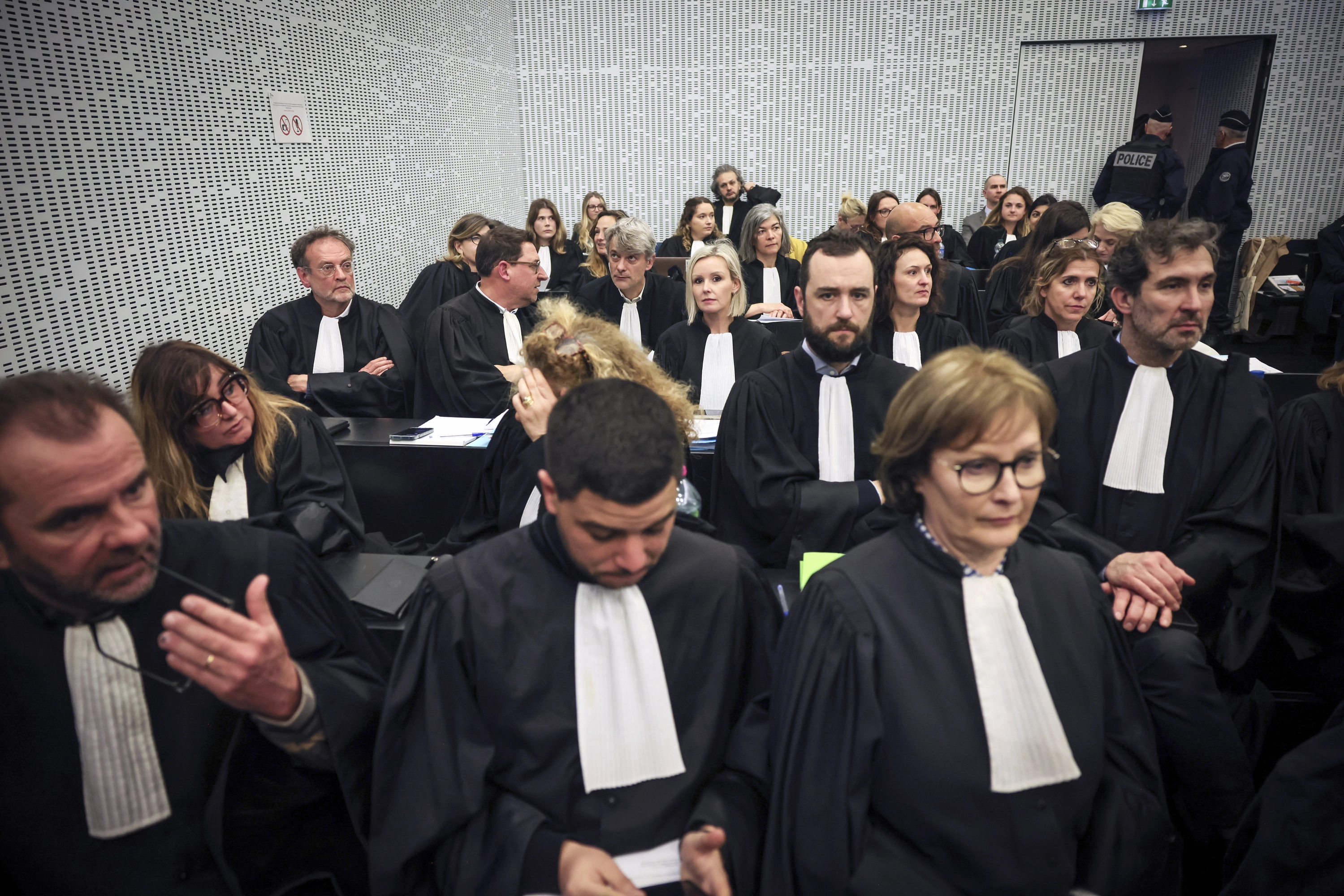 Abogados en el tribunal de lo penal de Morbihan, en Vannes (Francia).