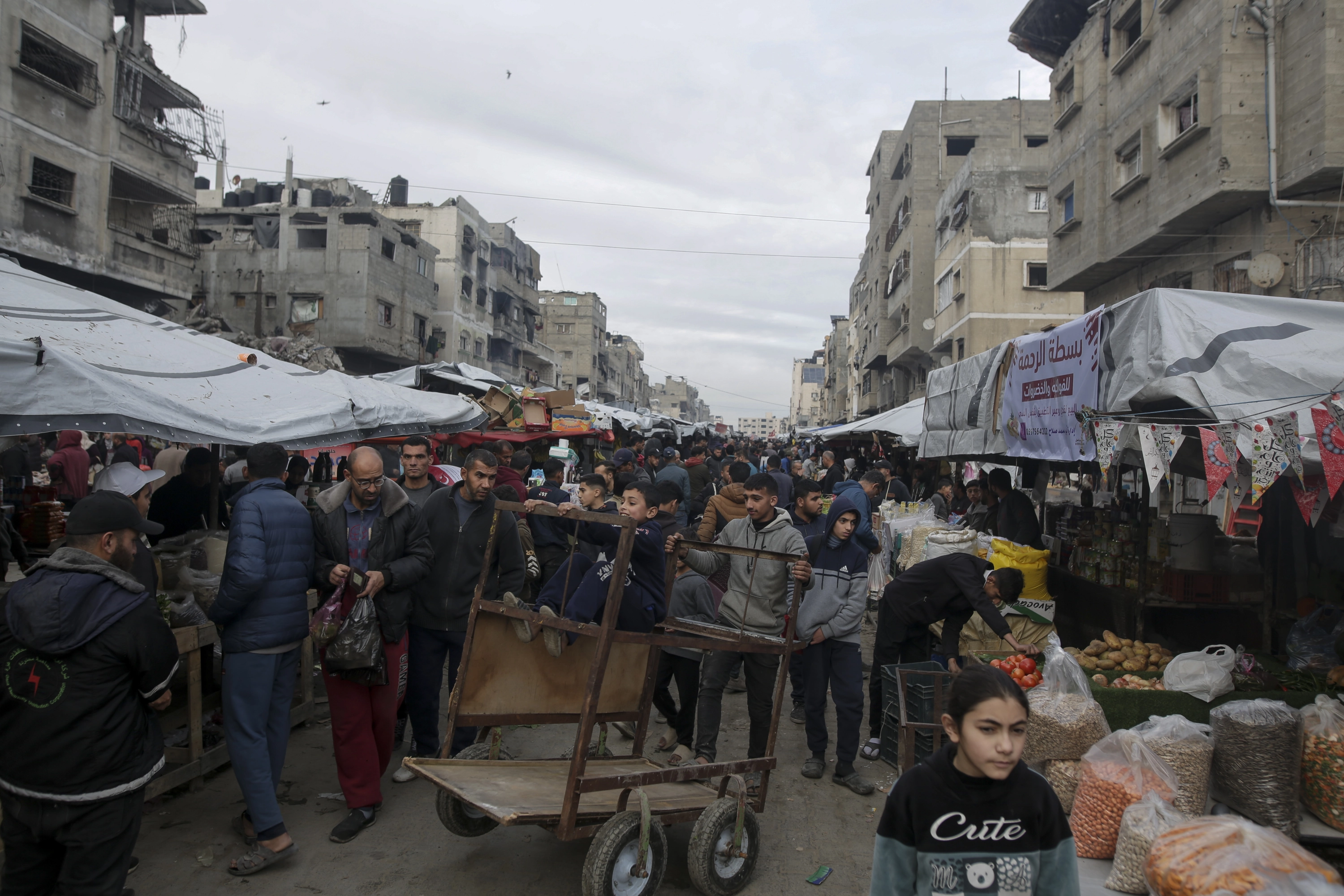 Un mercado en el centro de ciudad de Gaza.