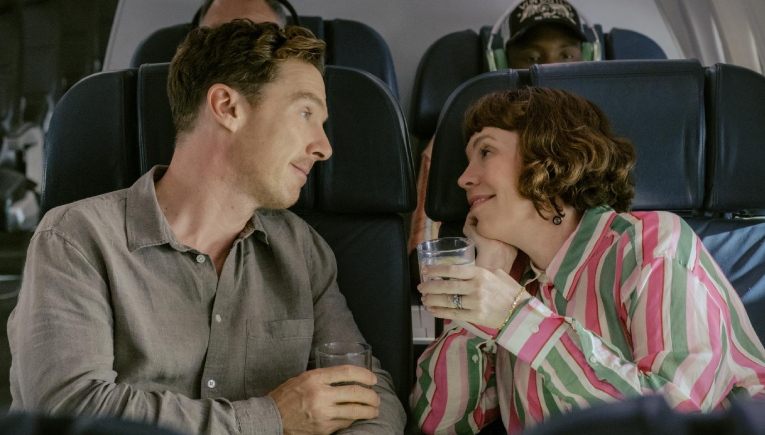 Another frame of 'Los Rose'