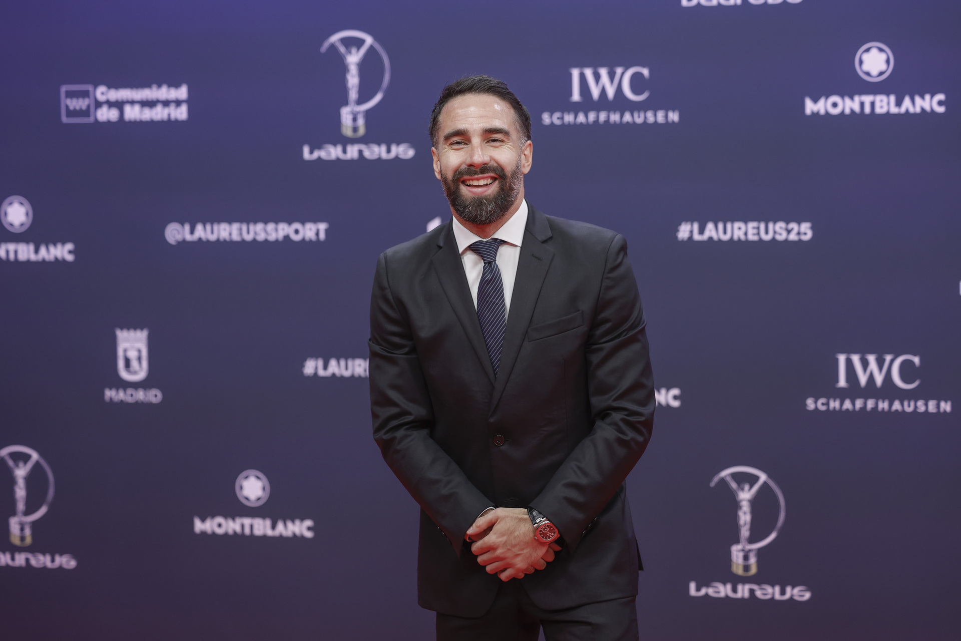 Madri, 04/2025.- O jogador de futebol espanhol Dani Karwajal esteve presente no Laurus Awards no Sibels Palace, em Madri, nesta segunda-feira. Efe/ Mariscal