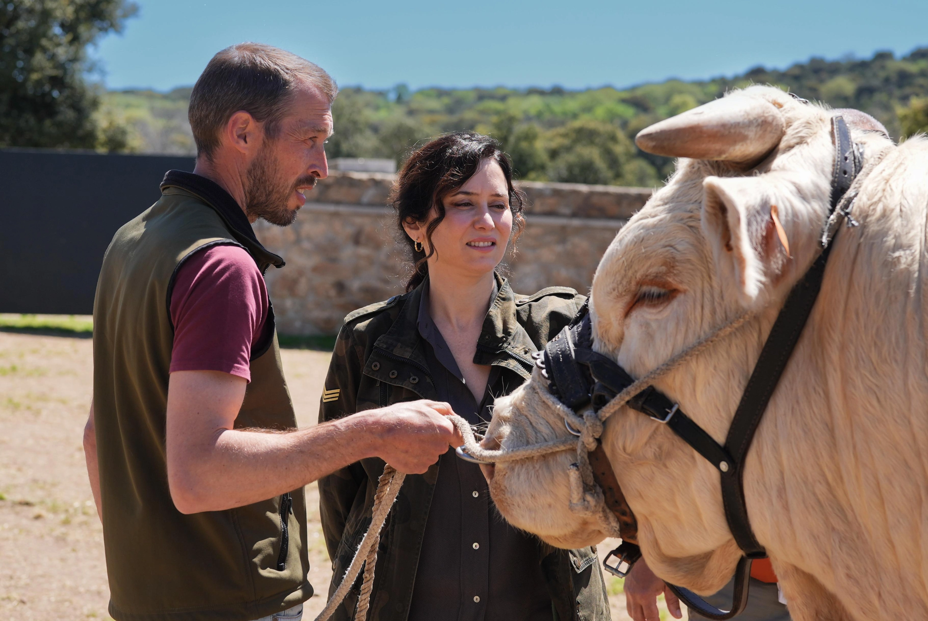 Isabelle Diaz Ayu ha visitato il Guadalx de la Sierra, per presentare un piano per stimolare il settore di base.