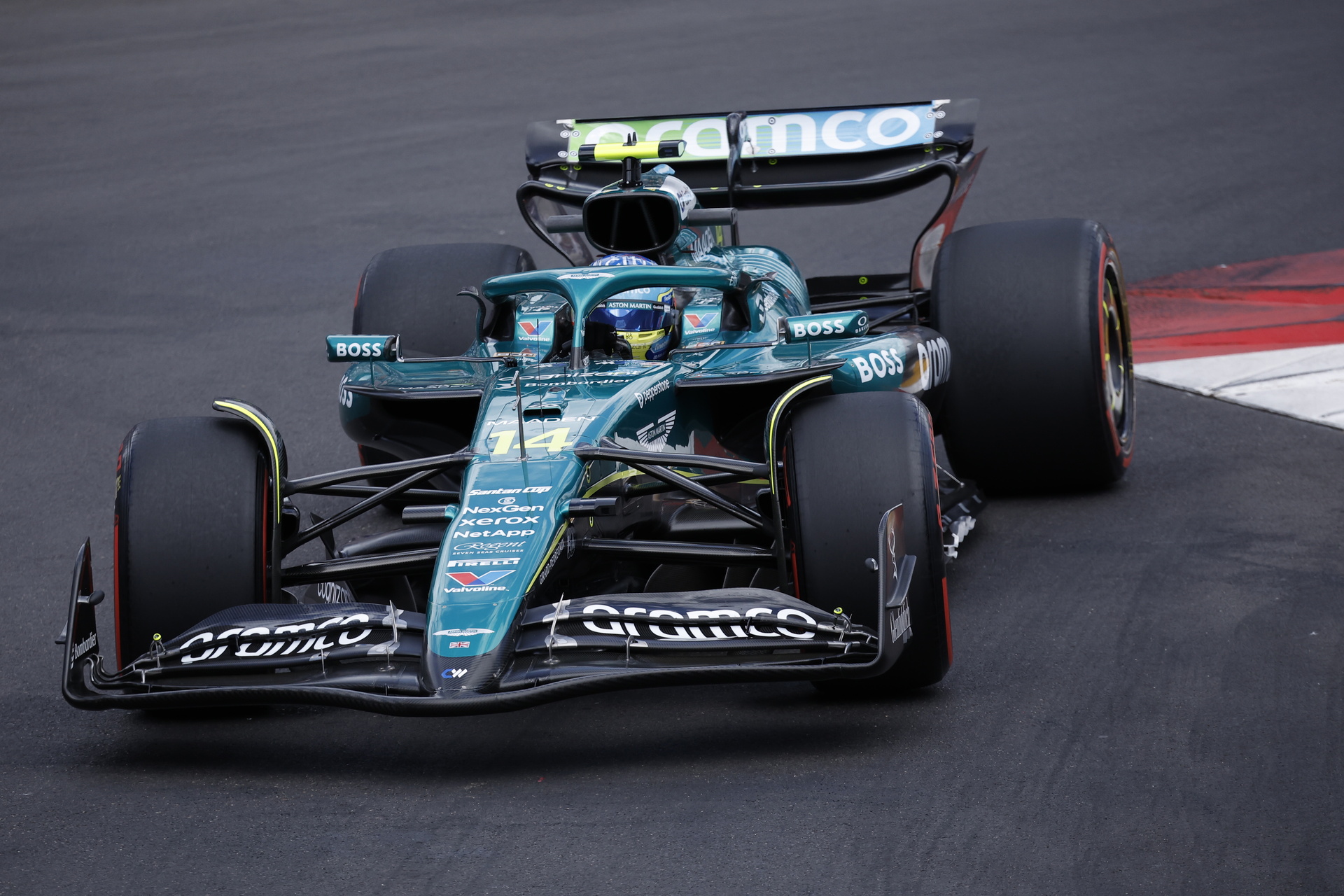 Mônaco (Mônaco), 23/05/2025.-Aston Martin O motorista Fernando está em ação nas sessões de prática do Aloxo, um Grande Prêmio de Mônaco para Sul, Monte Carlo, Mônaco, em 23 de maio de 2025.