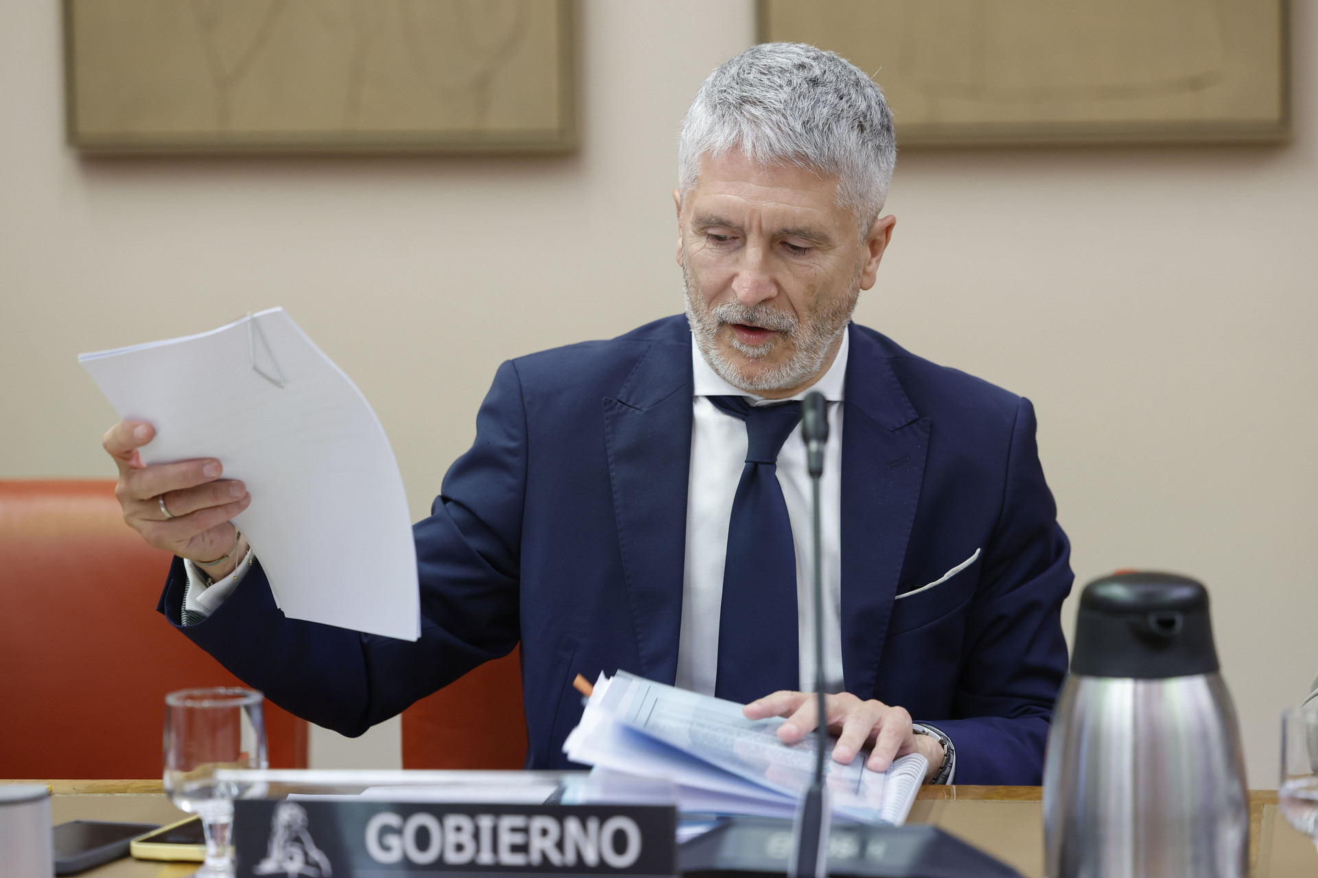 MADRID, 26/05/2025.- El ministro del Interior, Fernando Grande-Marlaska, comparece en la Comisión Mixta de Seguridad Nacional del Congreso este lunes, en Madrid. EFE/ Mariscal