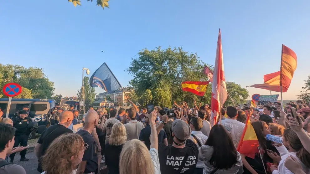 Manifestación Frente A Moncloa.