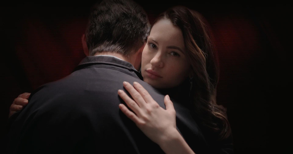 Ivana Baquero and Tristán Ulloa in 'The Black Widow'