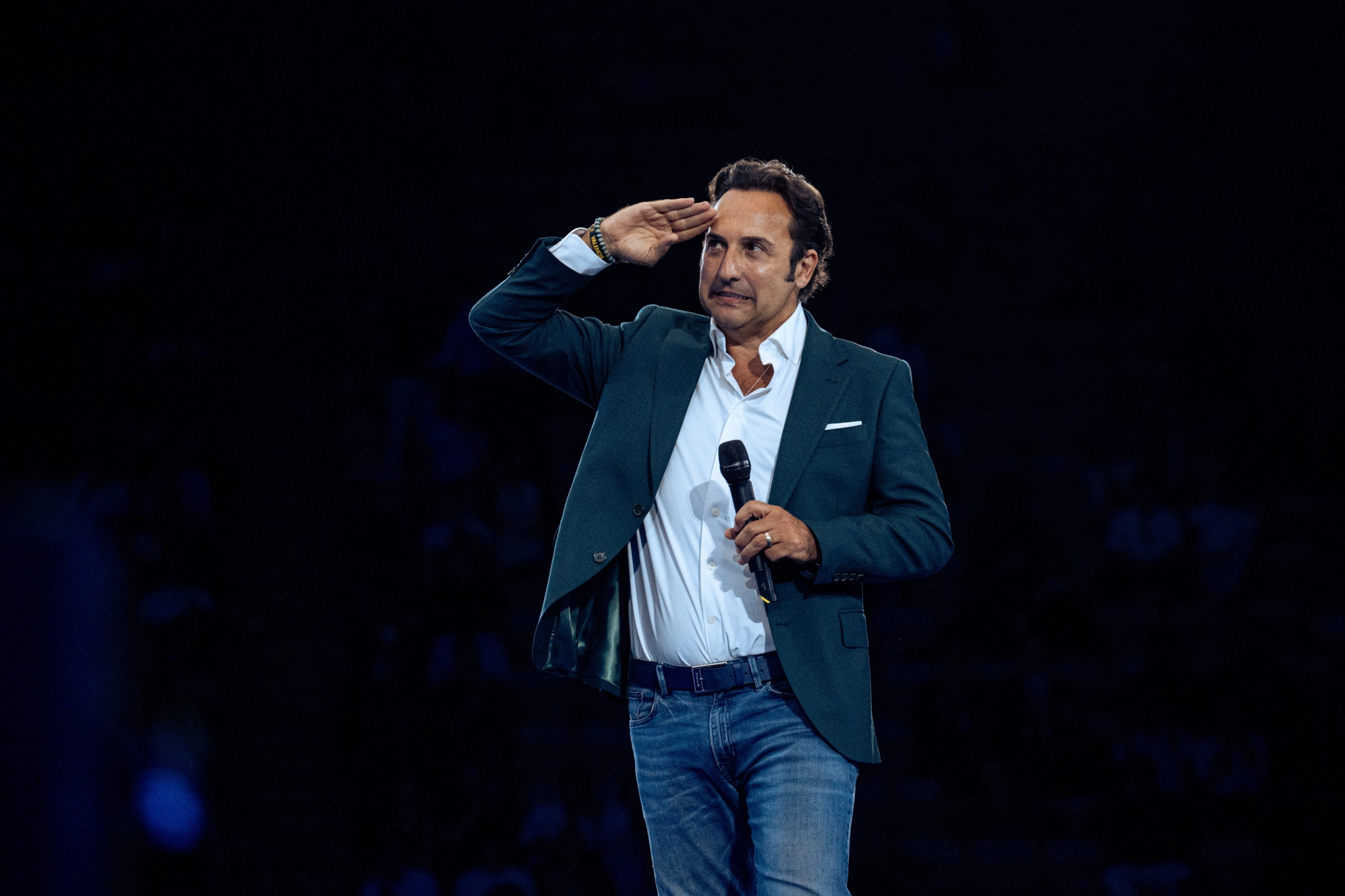 El periodista Iker Jiménez interviene durante la primera jornada del Madrid Economic Forum, en el Palacio de Vistalegre, a 7 de junio de 2025, en Madrid.