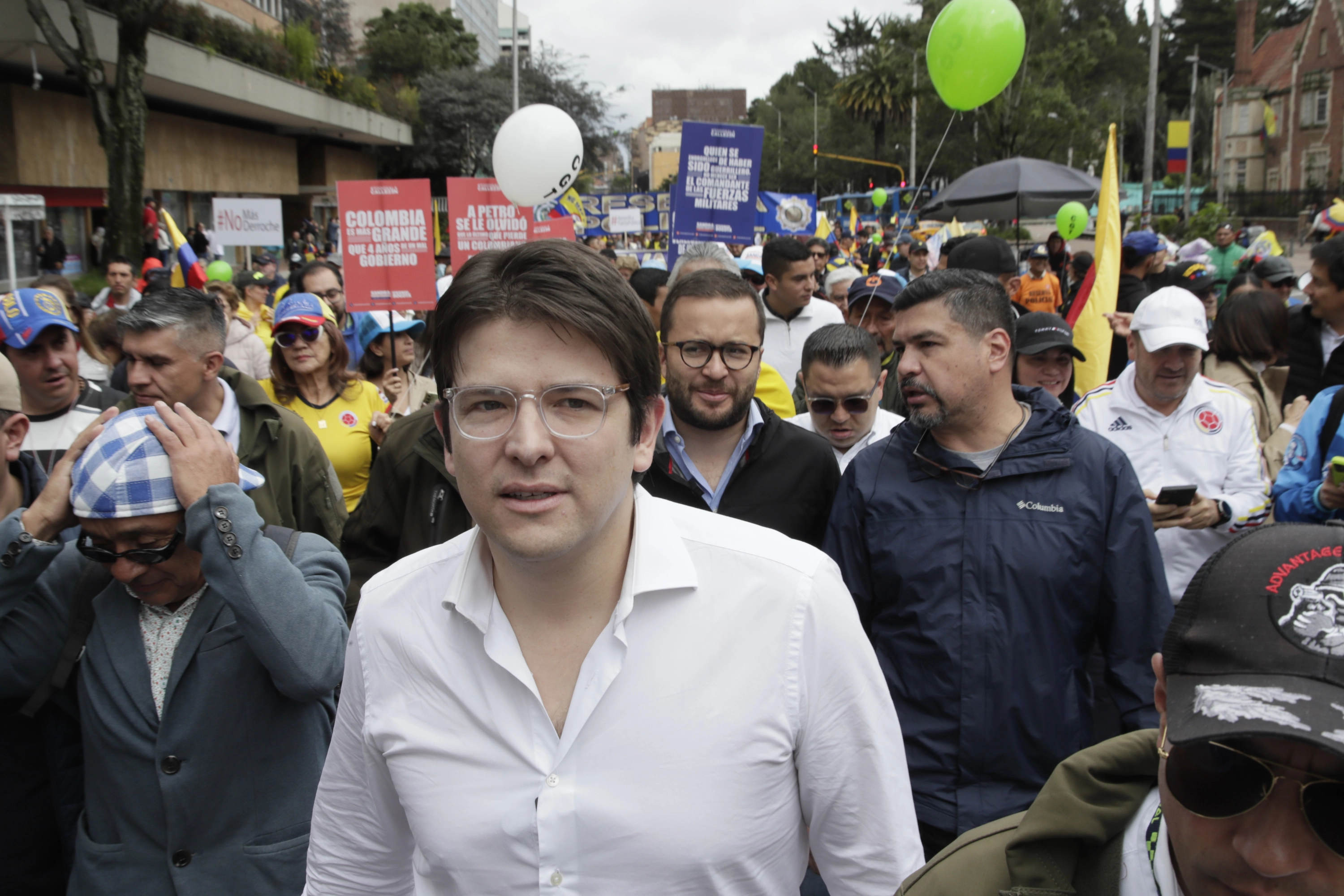 Quién es Miguel Uribe, el candidato a presidir Colombia tiroteado en un ...