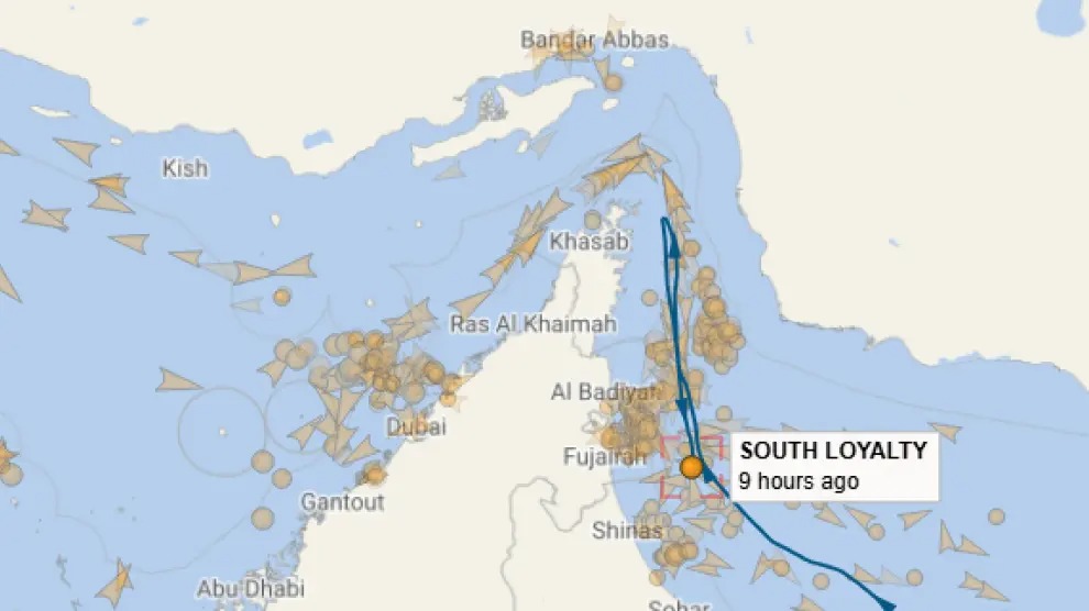Los grandes buques petroleros desvían sus rutas para evitar el Estrecho de Ormuz.