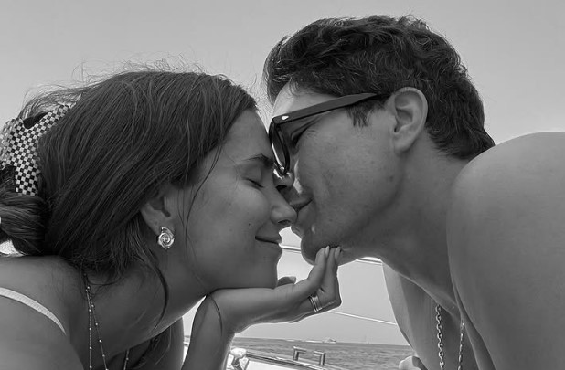 María Pombo y Pablo Castellano celebran sus seis años de casados.