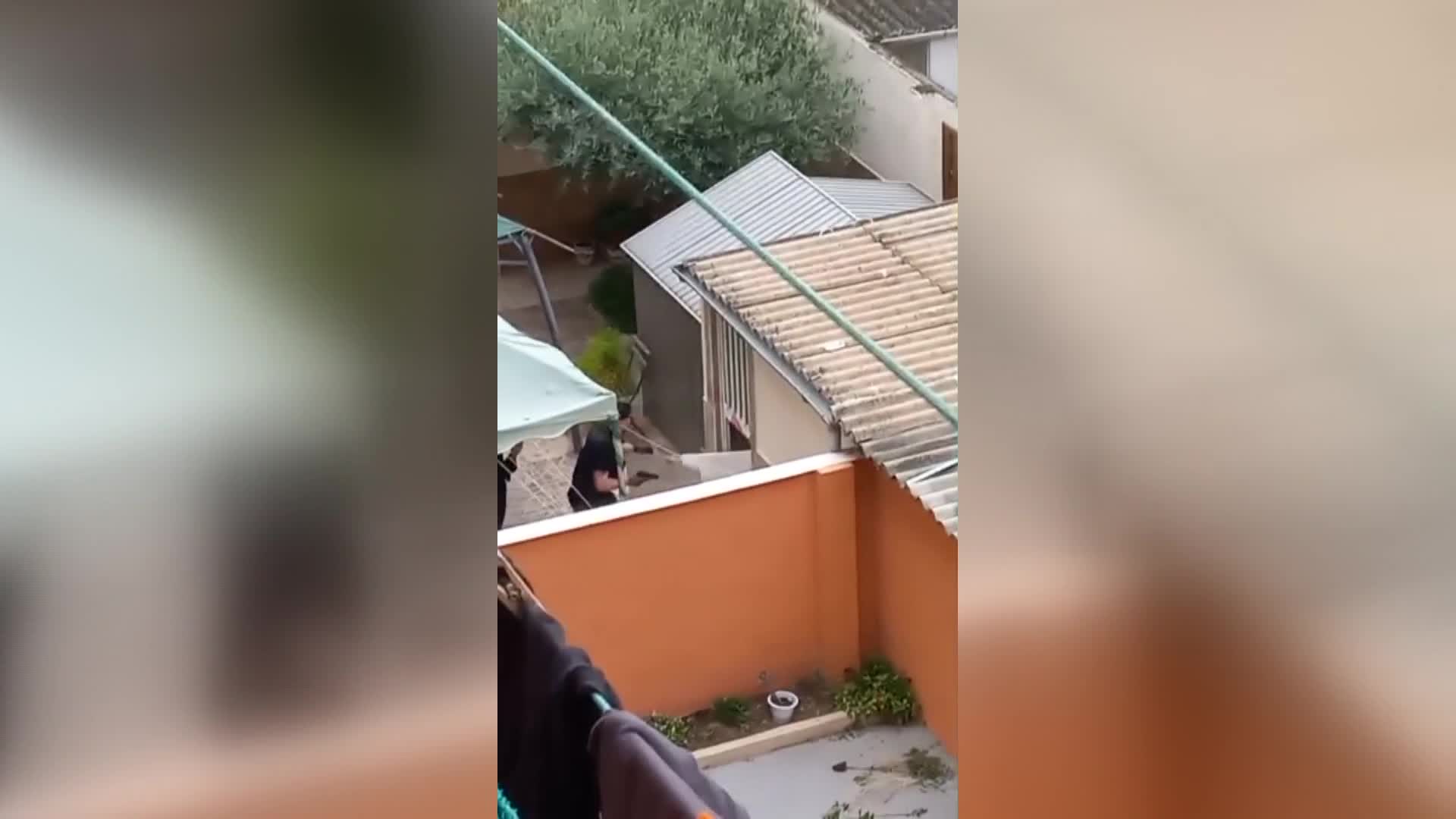 Así ha sido la detención del hombre que mató a su mujer en Getafe: "¡Tira el cuchillo!"
