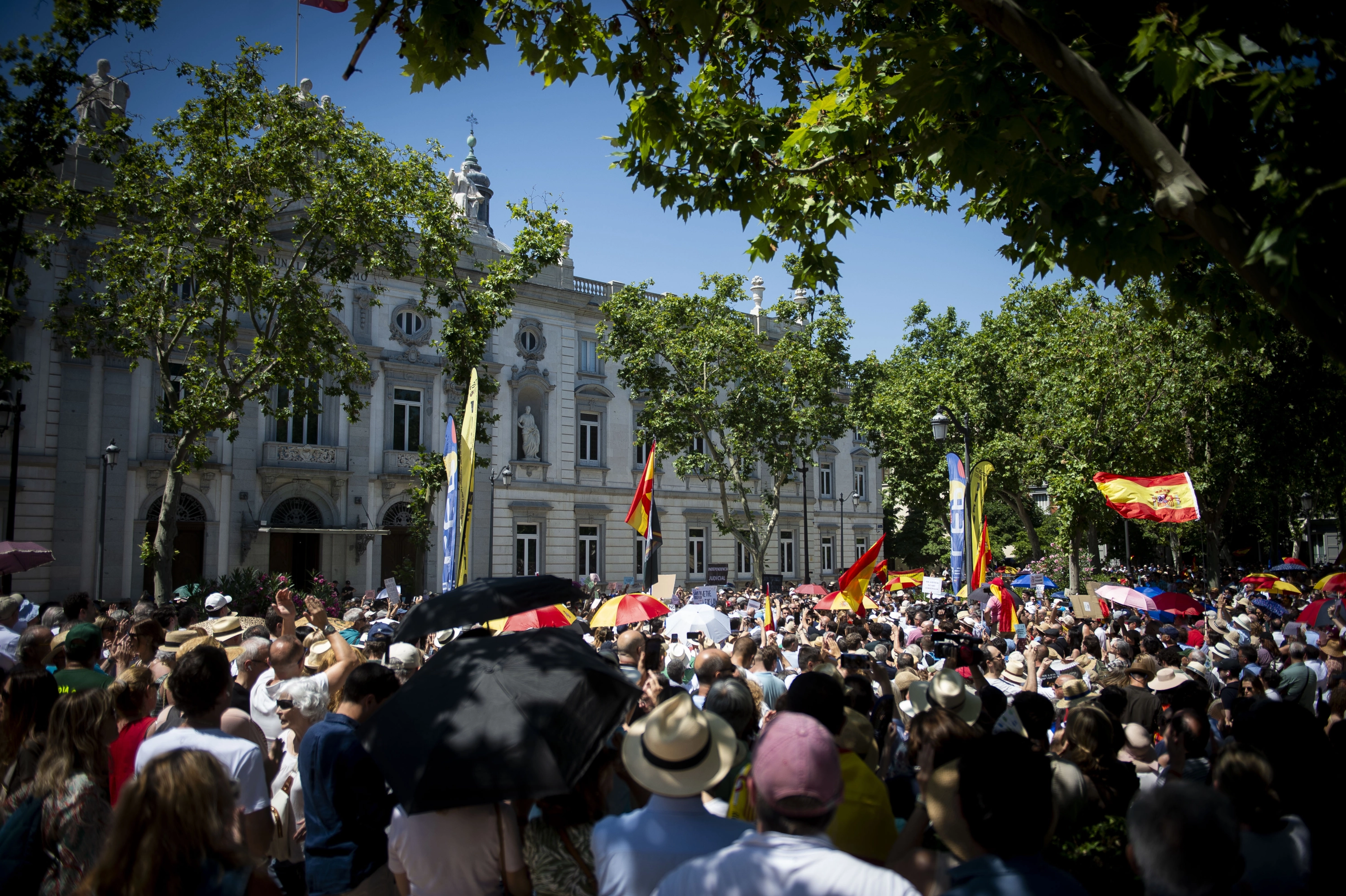 Otra imagen de la manifestación de jueces y fiscales de este sábado.