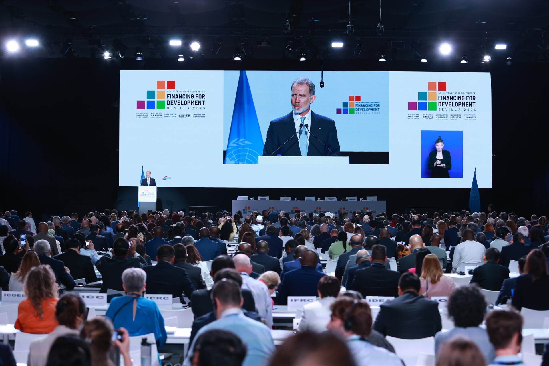 30/06/2025 El Rey Felipe VI, este lunes durante su participación en el discurso inaugural de la IV Conferencia Internacional para el Desarollo de la ONU. POLITICA EUROPA ESPAÑA ROCÍO RUZ/EUROPA PRESS